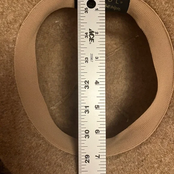 Kangol Tan Wool Cap - Picture 4 of 5